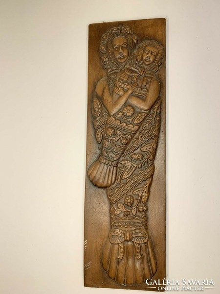 Margit Kovács (1902-1977): peasant Madonna