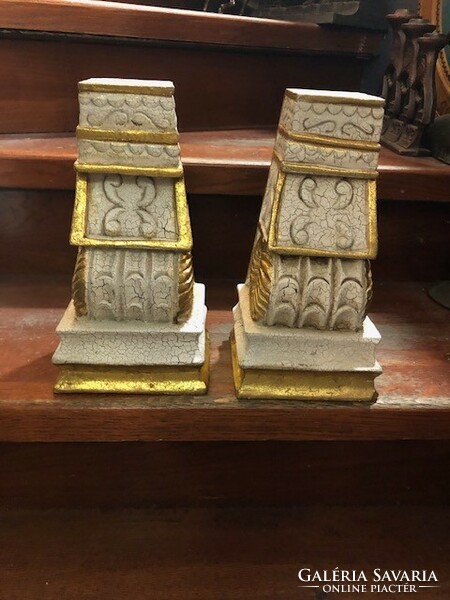 Pair of ceramic wall statue holders, 26 cm. For interior decoration