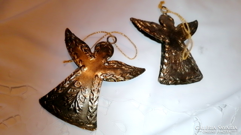 Old, bronze-colored metal angels, Christmas tree decorations 65.