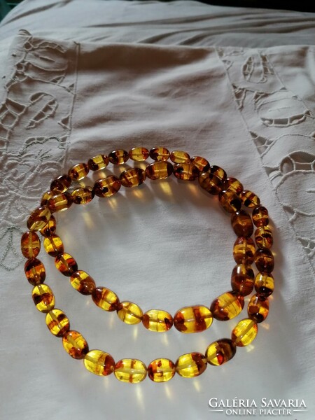 Vintage real amber necklace 28.