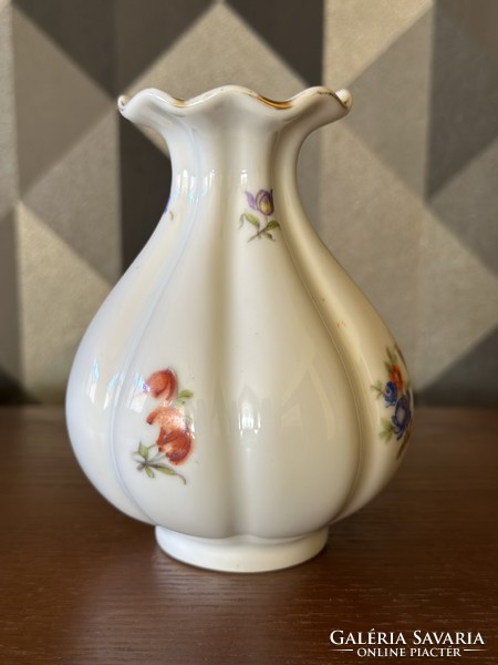 Zsolnay chipped small vase 11.5 cm