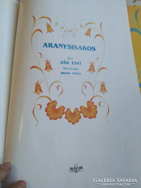 ARANYSISAKOS mesekönyv eladó!