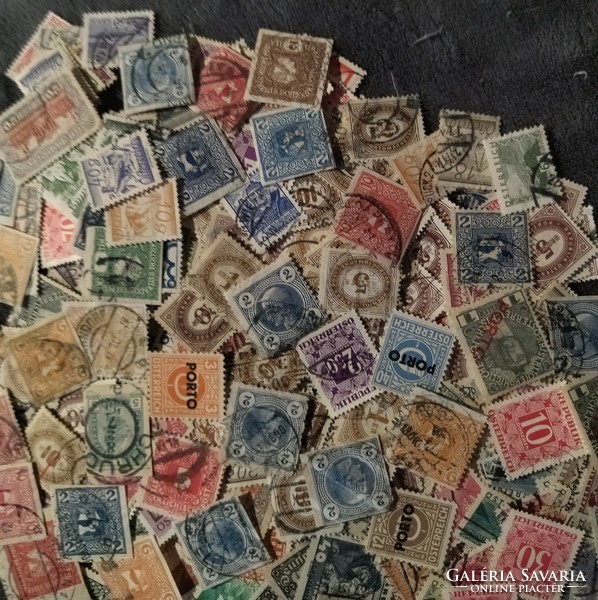 Osztrák vegyes bélyegek