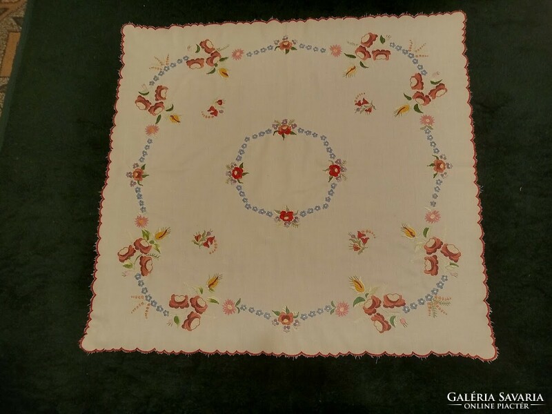 Embroidered tablecloths/tablecloths 6 pcs + lace tablecloth 2 pcs