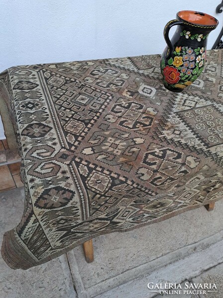 Retro kaukázusi mintás gobelines szövött ágytakaró takaró terítő asztalterítő nosztalgia darab