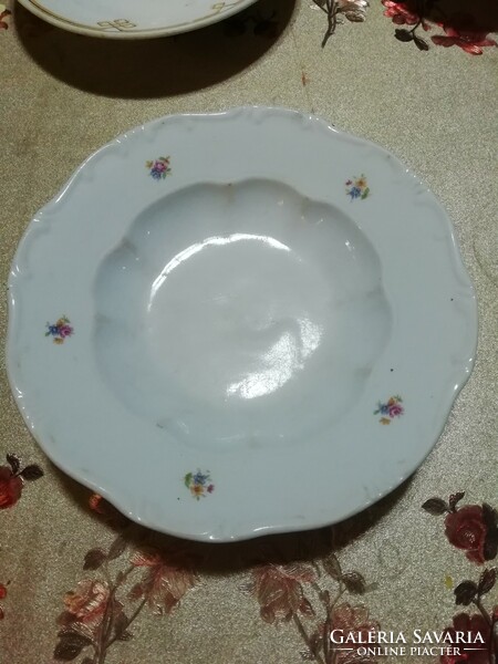 Zsolnay porcelán tányér Antik 32 képeken látható állapotban