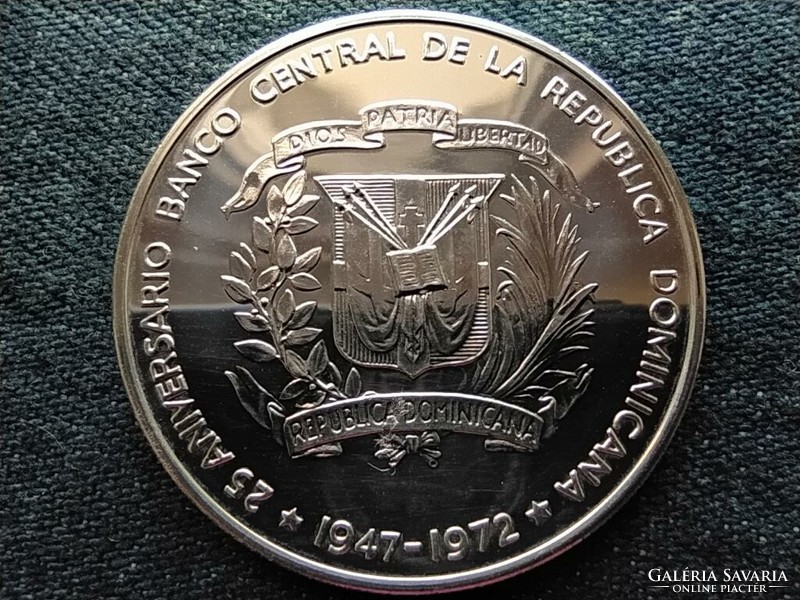 Dominika A Központi Bank 25. évfordulója .900 ezüst 1 pezó 1972  PP (id65450)
