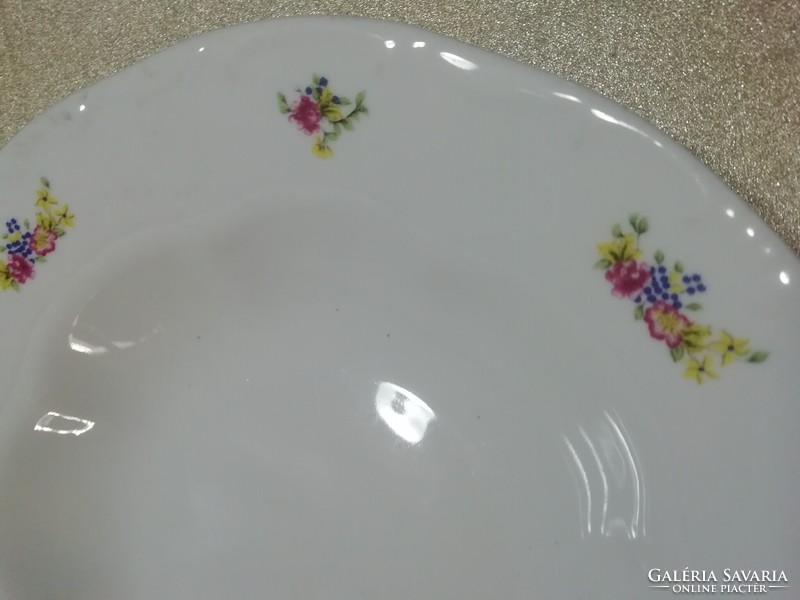 Zsolnay porcelán tányér Antik 30. képeken látható állapotban