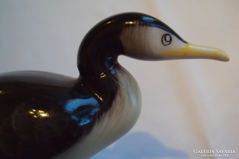 Hollóháza water bird, -/cormorant or cormorant/- hand-painted, porcelain sculpture, on a stable pedestal.