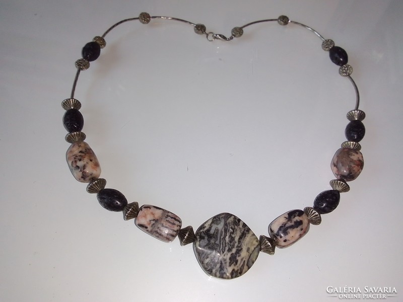 A wonderful mineral necklace!