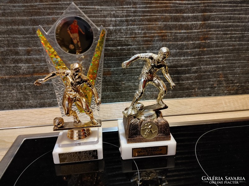 Labdarugó külföldi díjjak relikviák       egy tételként          foci  labdarugás football