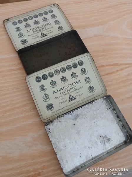 Anitk, retro cigarette/tobacco metal box - 2 Batschari cigarette boxes