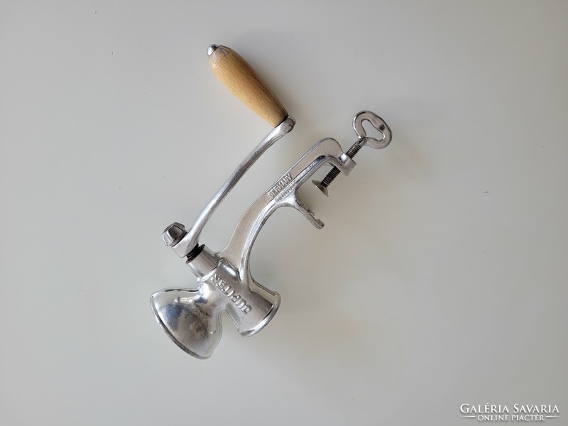 Retro German cast iron grinder nickel plated poppy grinder