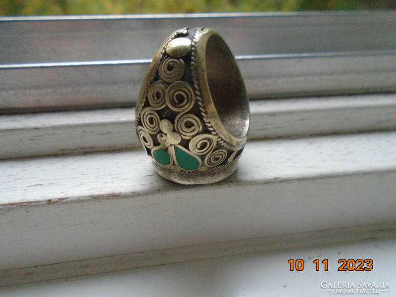 Intaglio jade antelope Afghan-Turkmen, Ottoman spectacular tribal ring