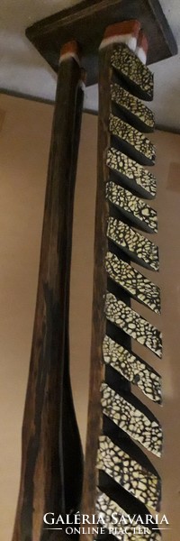 Beautiful imposing wooden carved giant African giraffe statue book / plate shelf 152 cm as shown in pictures