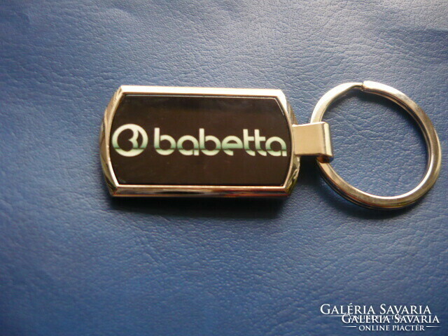 Babetta metal key ring