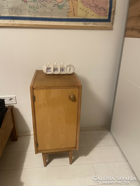 Practical real retro small cabinet