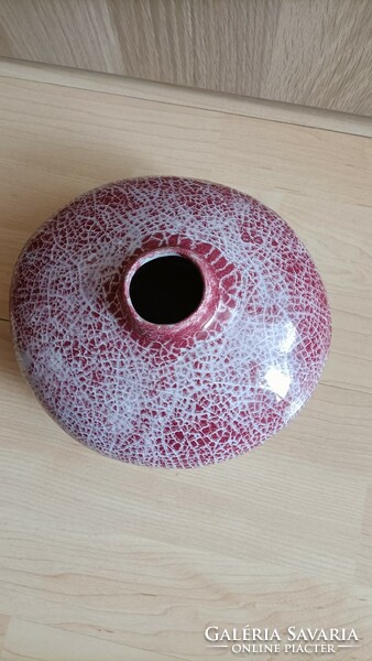 Retro ceramic ufo vase in rare purple color