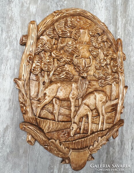Szarvaskép vadászkép szarvasszobor vadászajándék kopjafa vadásztermék őzkép vadászpuska puska őz