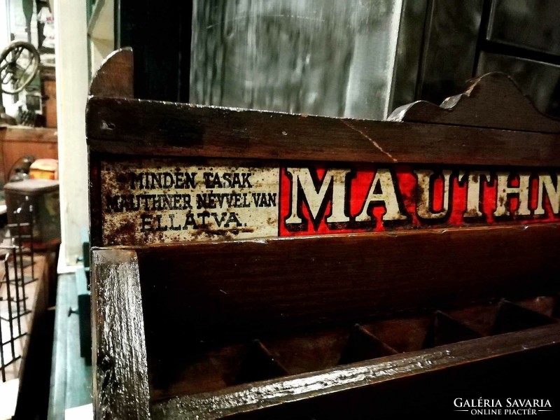 Mauthner Ödön féle magtároló rekeszes szatócsbolti kínáló, fa felújított darab, gyűjtőknek