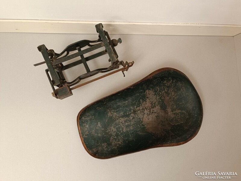 Antique Medical Hospital Obstetrics Tool Infant Baby Decorative Iron Cast Iron Museum Scale 256 7988