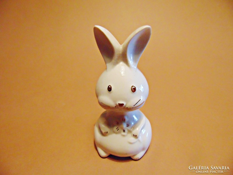 Aquincum porcelain art deco bunny with gold painting