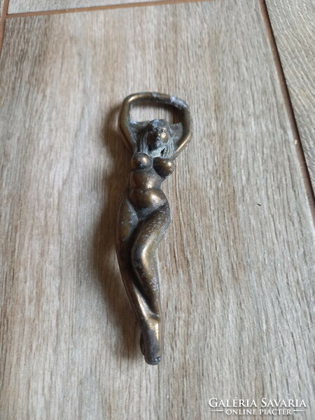 Luxurious old large copper women's nude beer opener (12.3x2.5x3.7 cm)