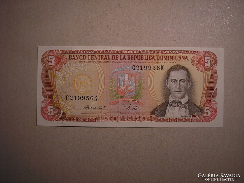 Dominica-5 pesos 1988 oz