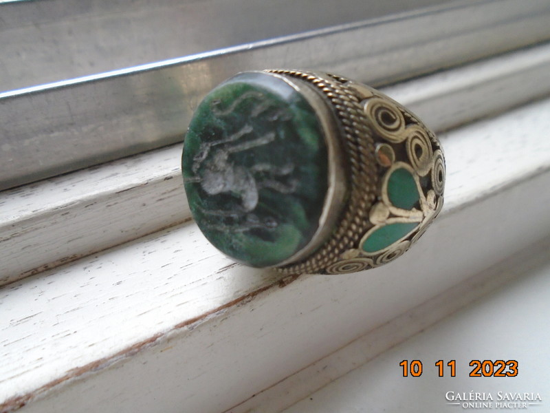 Intaglio jade antelope Afghan-Turkmen, Ottoman spectacular tribal ring