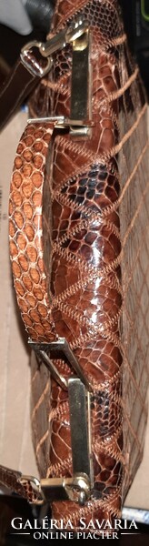Elegáns, vintage kígyóbőrből készül női váll és kézitáska!