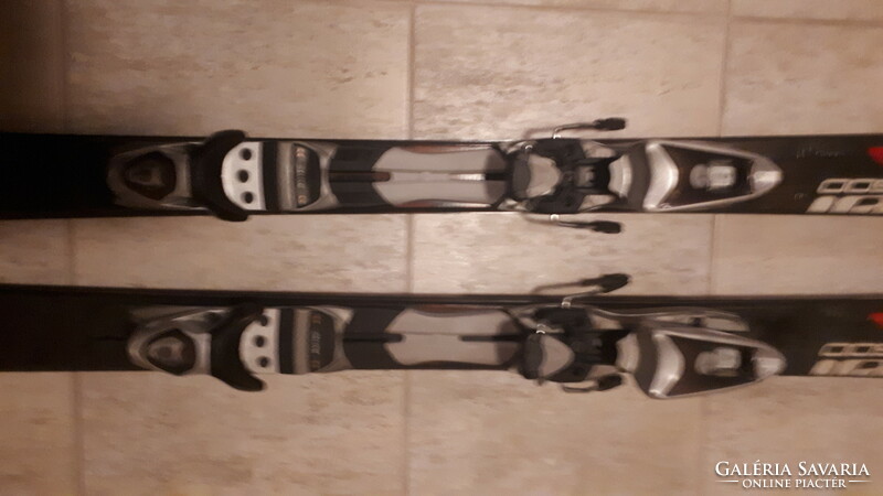 Rosignol skis