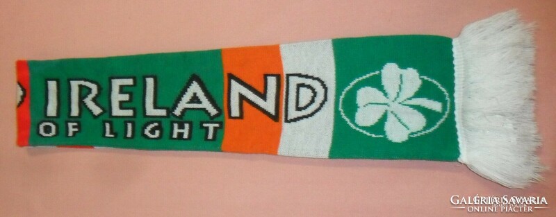 Sunderland- ireland knitted pusher/ supporter scarf.