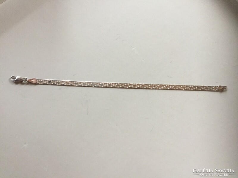 Ezüst, lapos kígyó karkötő, jelzett, 19 cm, 4,2 gramm  (FÉD)
