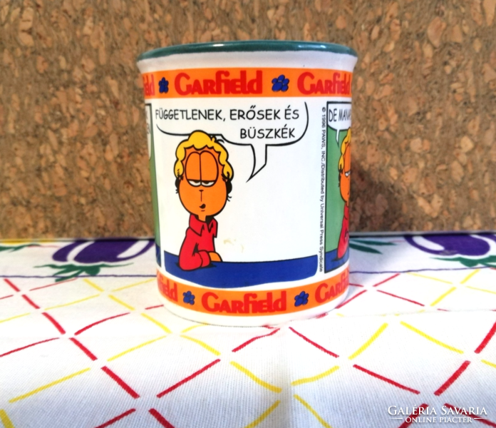 Retro - Garfield - porcelán bögre