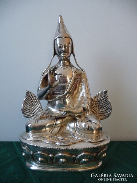 Congkapa láma ezüstözött bronz szobor 30 cm 3kg (Nepál Tibet Buddhizmus Buddha)