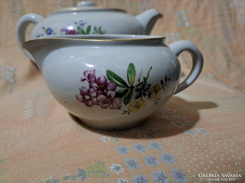 Porcelain spout 2 pcs.