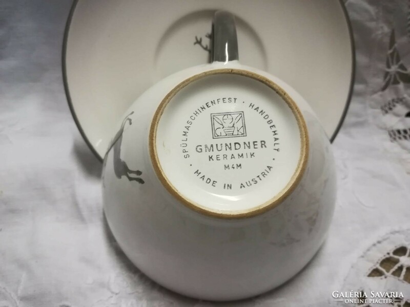 Gmundner teás csésze, szarvas dekorral
