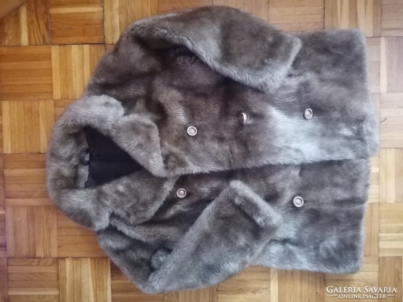 Women's faux fur coat / fur coat (size m - l)