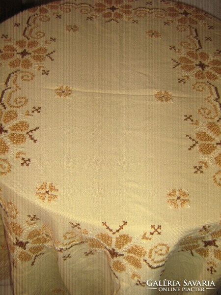 Beautiful hand-embroidered cross-stitch elegant butter yellow woven tablecloth