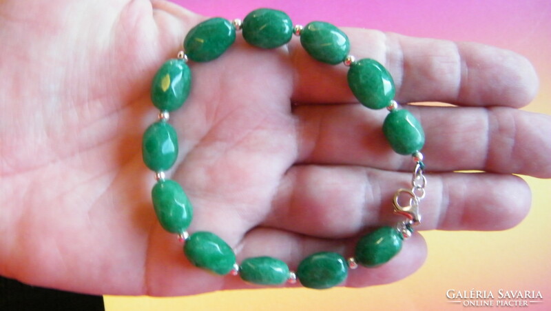 Beautiful real emerald bracelet with 925 silver.