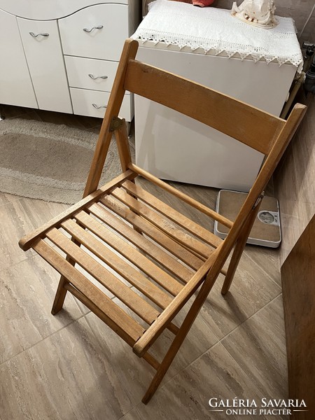 Wooden camping chair (1 pc.)
