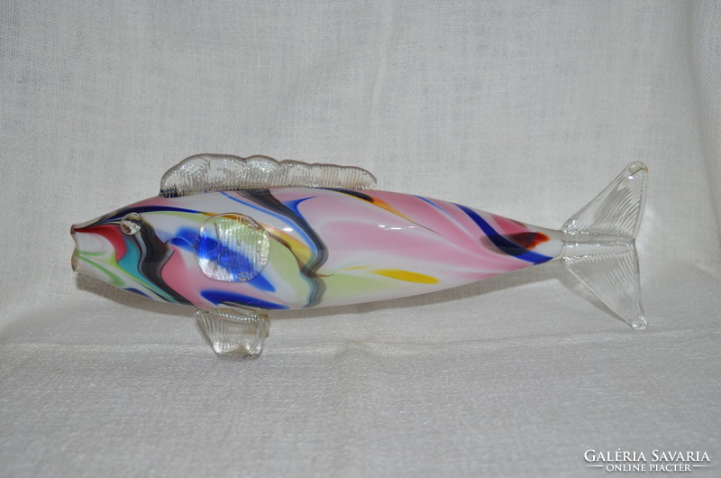 Large glass fish 03
