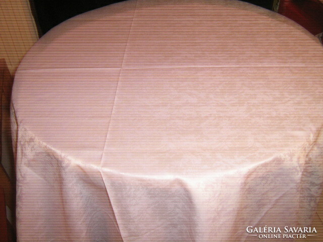 Beautiful marbled pale purple damask tablecloth