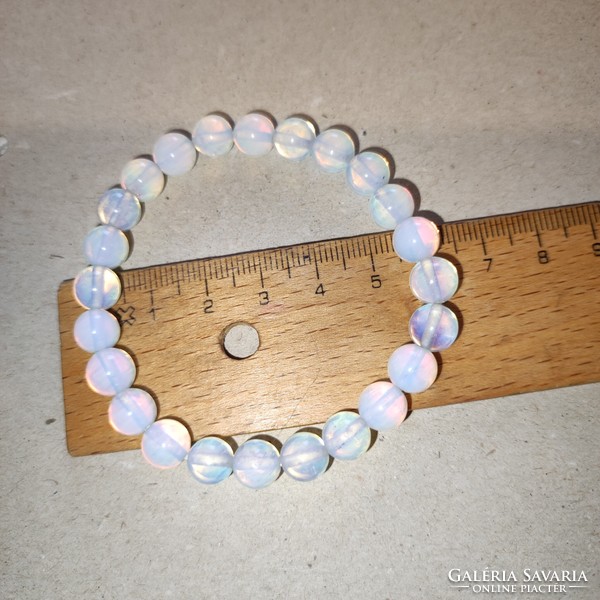 Opal glass bracelet 8mm