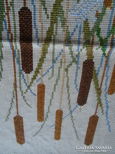 Szitakötős, bambuszos varrott kép, térítő.  50 x 27 cm.