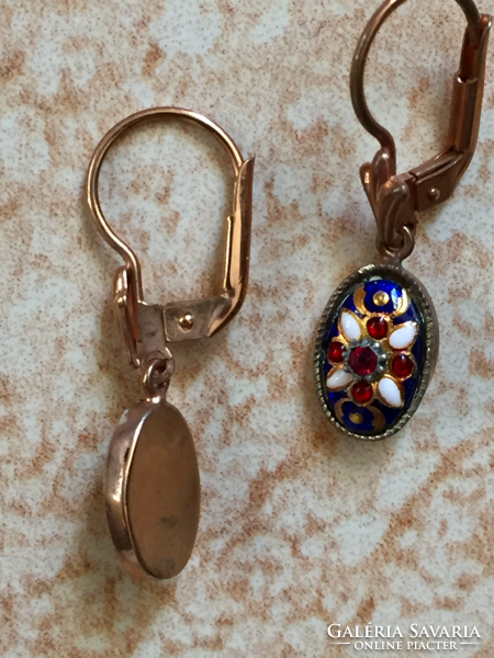 14 Kt gold earrings with fire enamel inlay, 2 cm, 2.7 Grams