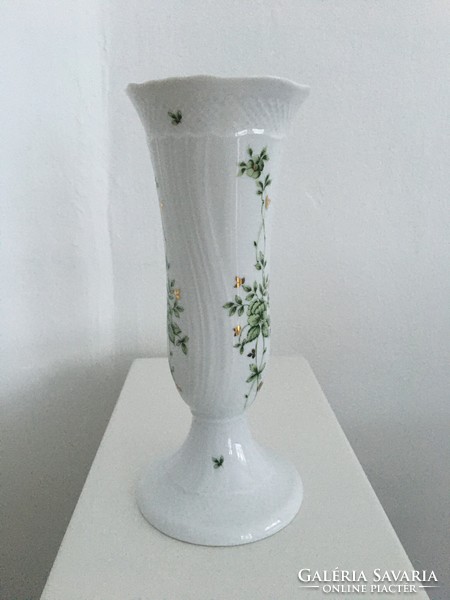 Hollóházi váza, Erika dekor