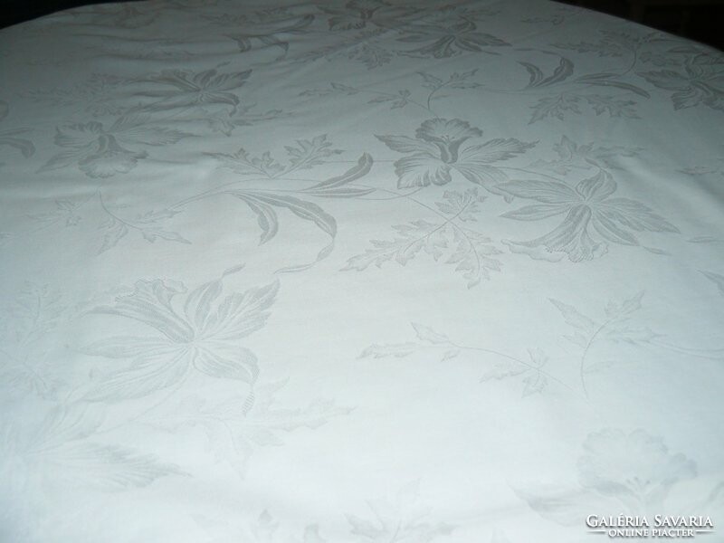 Beautiful vintage damask cushion cover with slinged edge