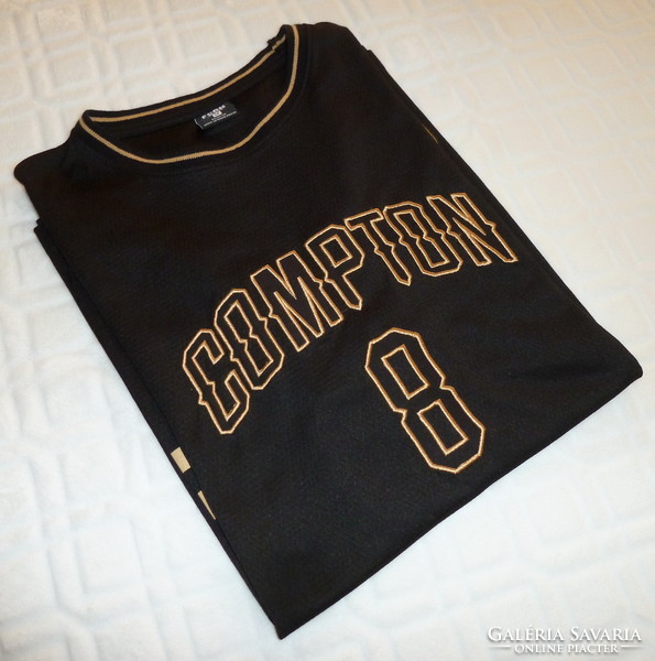 * Compton, california gangsta rap * men's t-shirt
