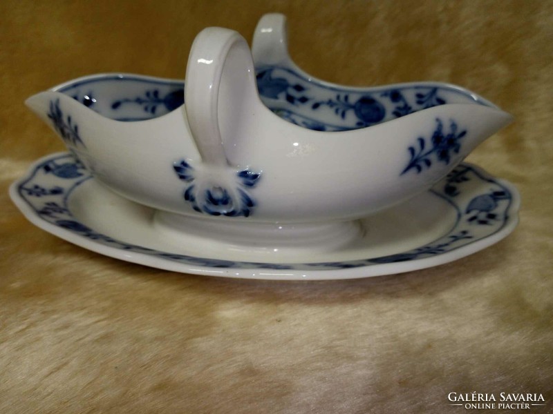 Meissen blue patterned sauce bowl in perfect condition